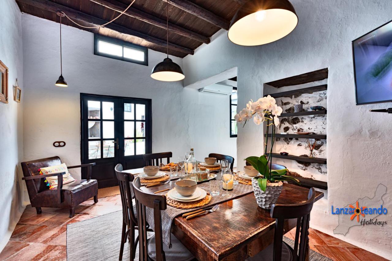 Vivienda Vacacional El Patio De Franky Teguise  Ngoại thất bức ảnh